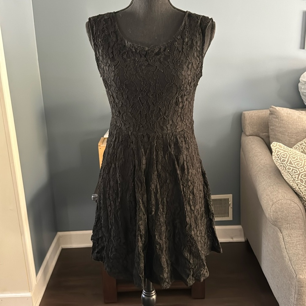 Black lace midi dress